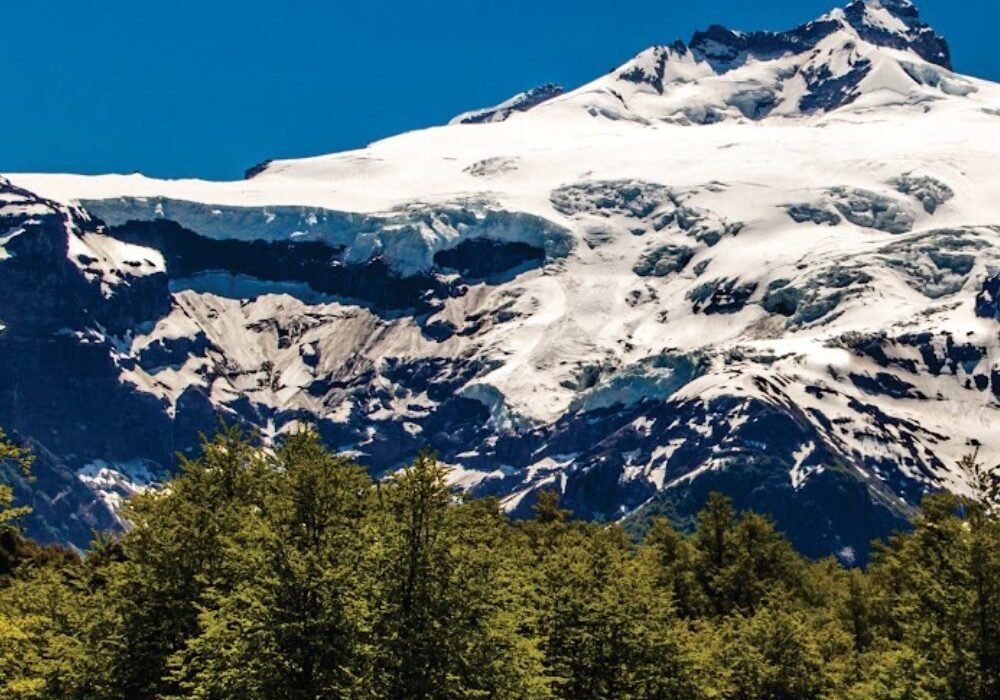 Cerro Tronador y Ventisquero Negro